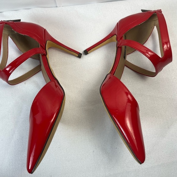 Michael Antonio Womens Red Heels Pointed Toe Patent Leather Sandals Zip Back 8 - Picture 9 of 10